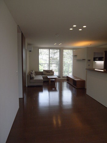 ヘーベルハウス東京デザインオフィス狛江の住宅