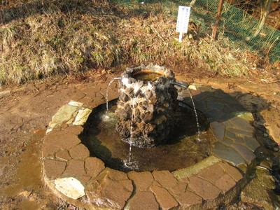 護摩屋敷の湧水