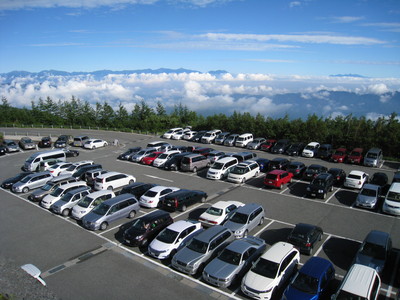 雲の上の駐車場
