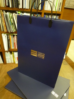 東京デザインオフィス紙袋